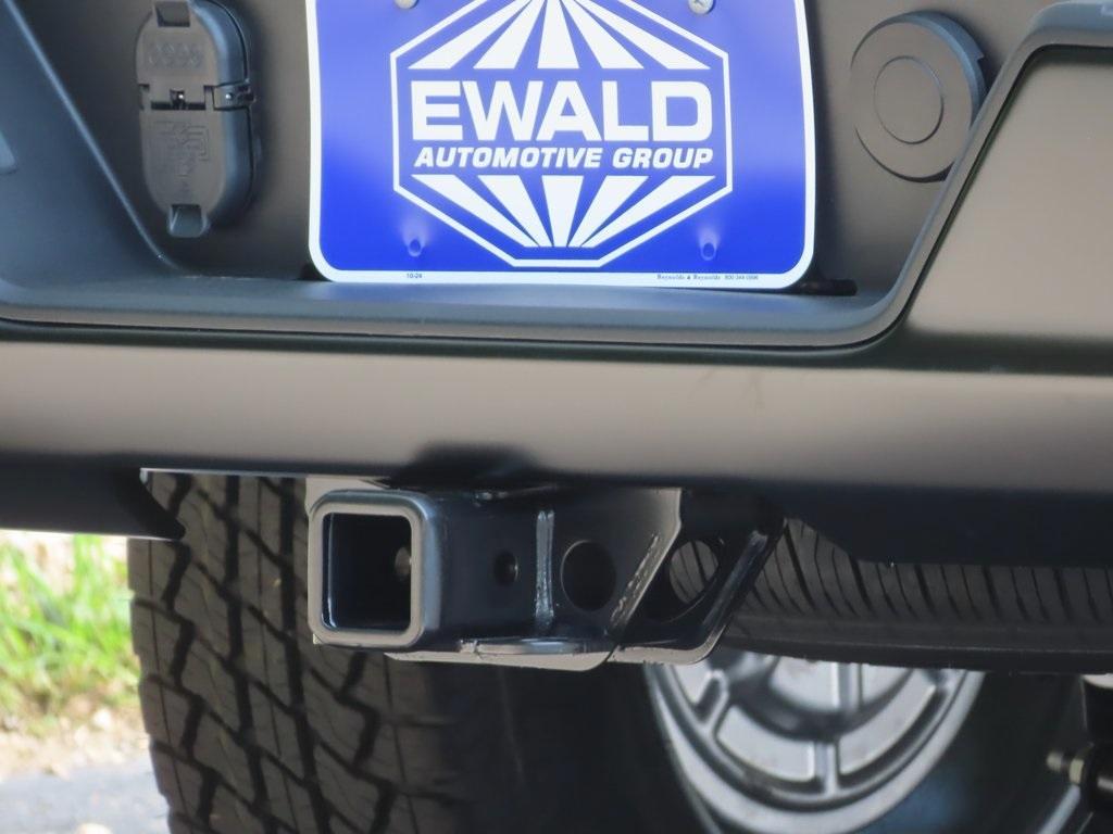 new 2025 Chevrolet Silverado 1500 car, priced at $43,452
