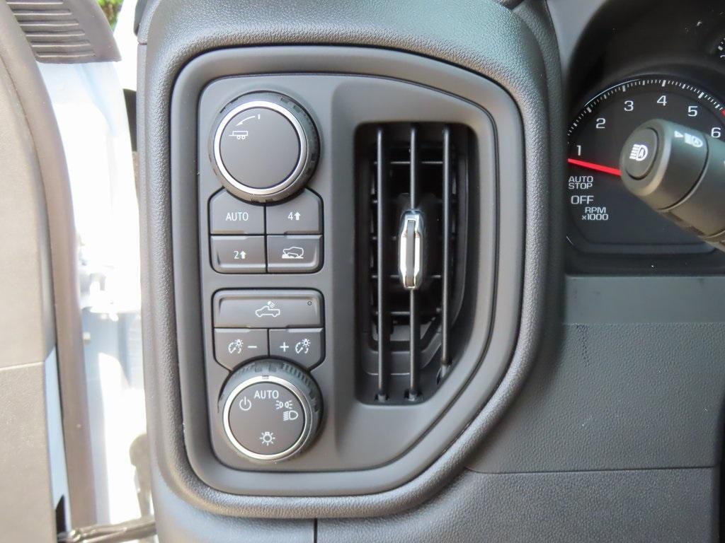 new 2025 Chevrolet Silverado 1500 car, priced at $43,452