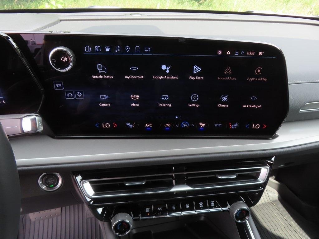 new 2025 Chevrolet Traverse car, priced at $45,560