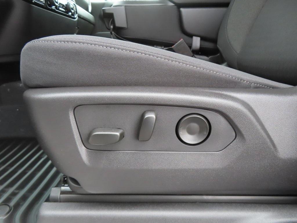 new 2025 Chevrolet Silverado 1500 car, priced at $54,642