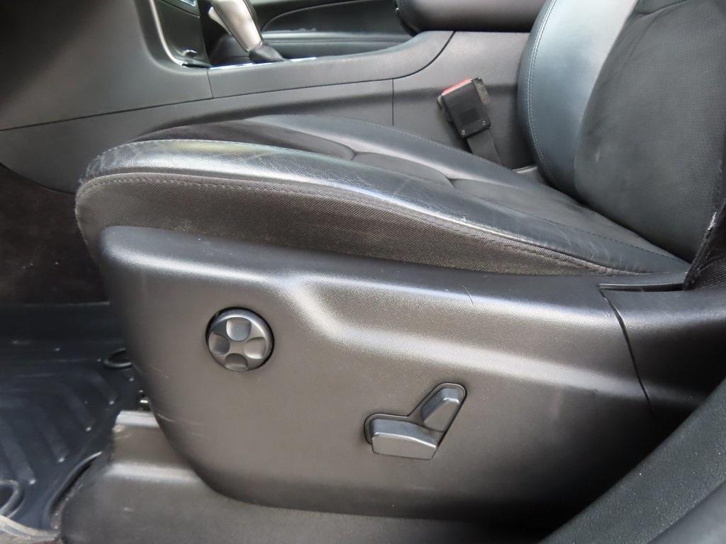 used 2017 Jeep Grand Cherokee car, priced at $16,000