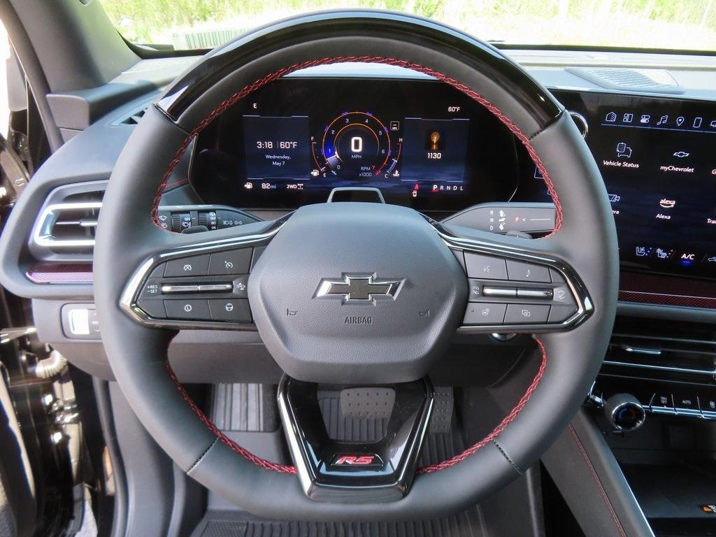 new 2025 Chevrolet Traverse car, priced at $58,945