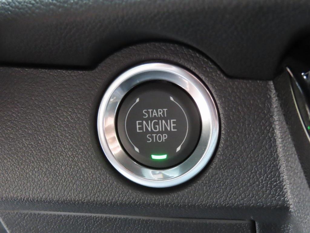 new 2025 Chevrolet Traverse car, priced at $51,915