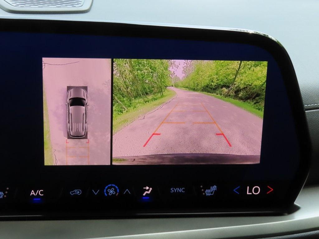 new 2025 Chevrolet Traverse car, priced at $51,915
