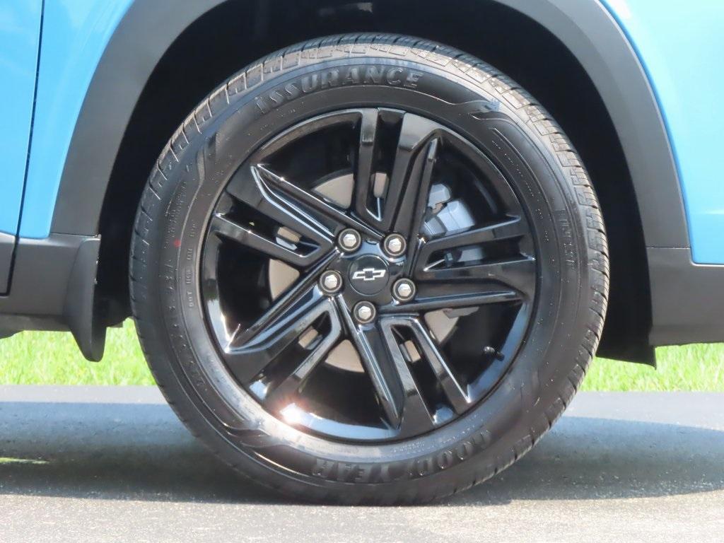 used 2025 Chevrolet Trax car, priced at $25,575