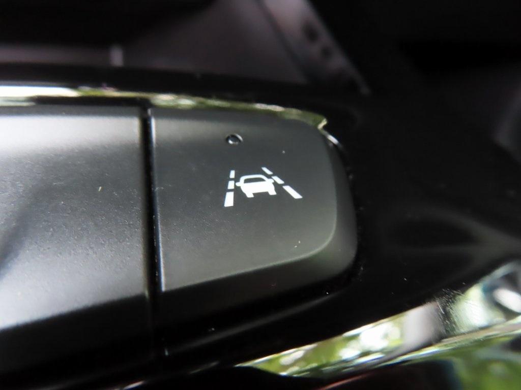 used 2025 Chevrolet Trax car, priced at $25,575