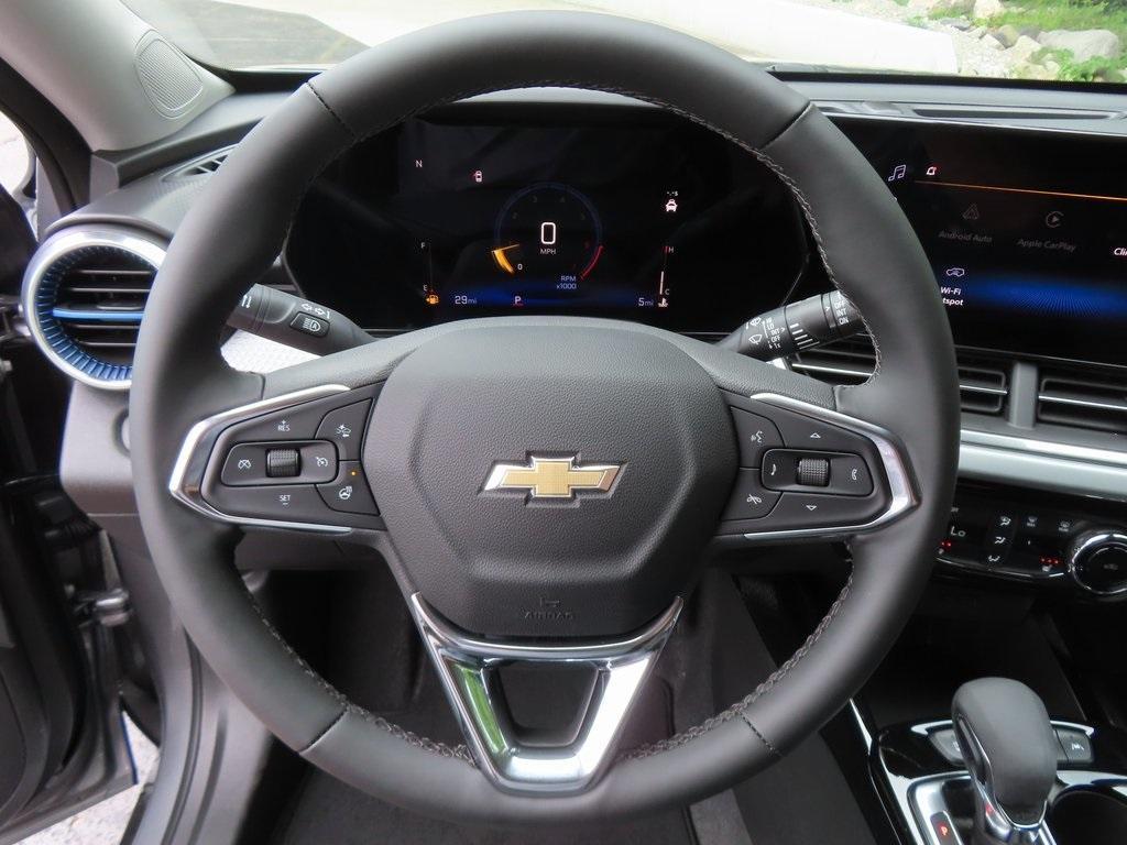 new 2025 Chevrolet Trax car, priced at $24,720