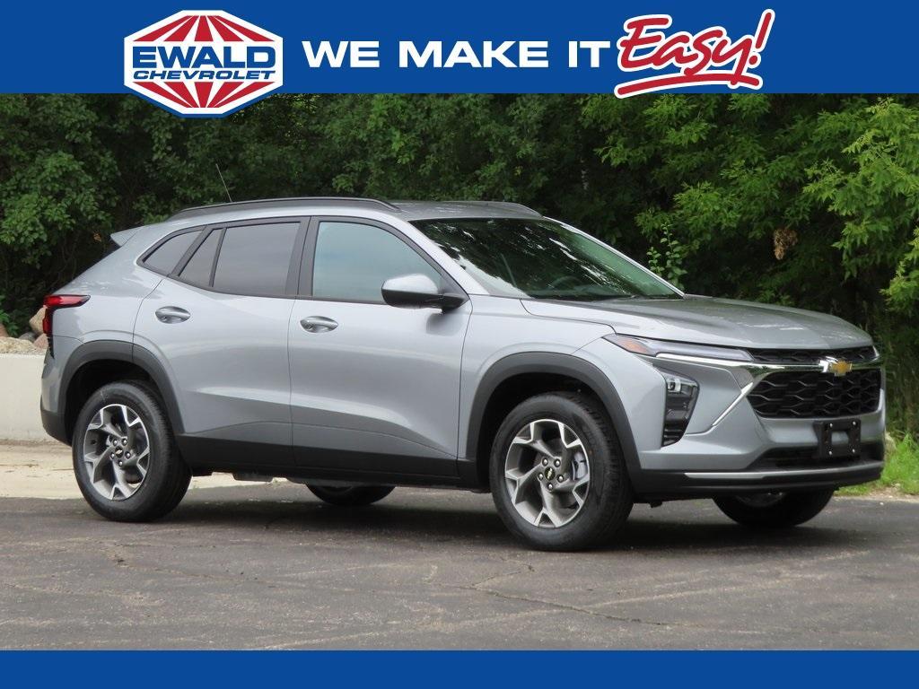 new 2025 Chevrolet Trax car, priced at $24,720