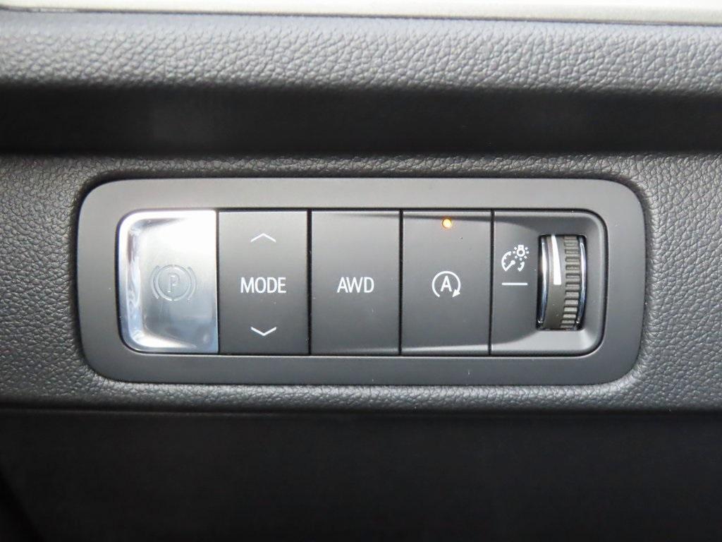 new 2026 Chevrolet Traverse car, priced at $45,951