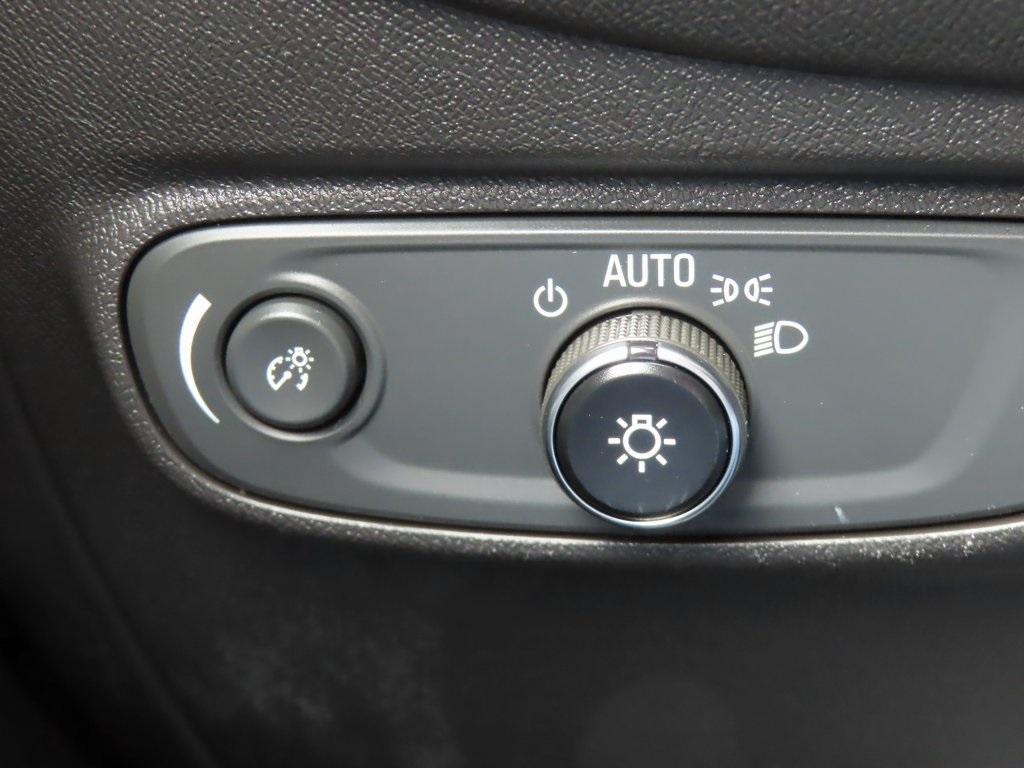 used 2022 Chevrolet Equinox car, priced at $22,998