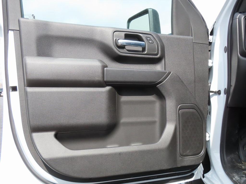 new 2025 Chevrolet Silverado 3500 car, priced at $66,916