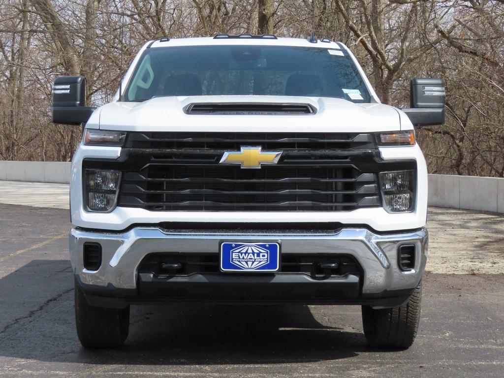 new 2025 Chevrolet Silverado 3500 car, priced at $66,916