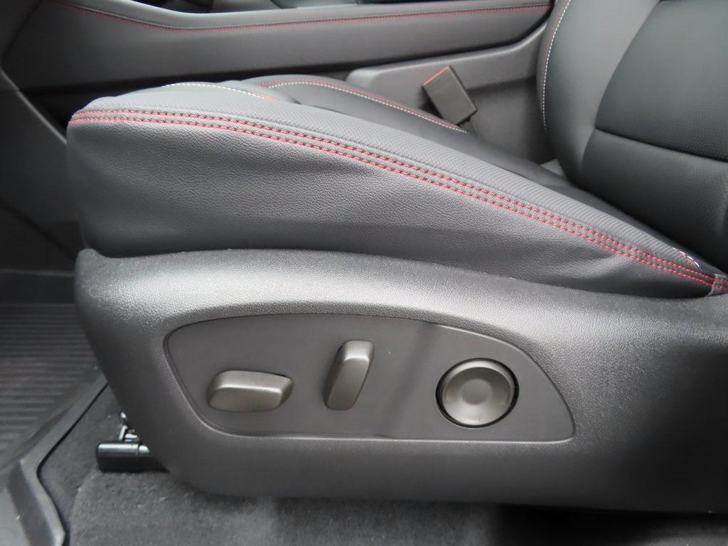 new 2026 Chevrolet Traverse car, priced at $60,608