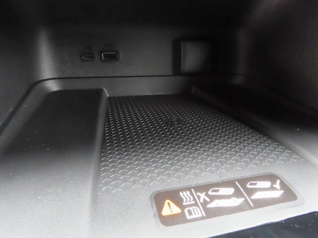 new 2026 Chevrolet Traverse car, priced at $60,608