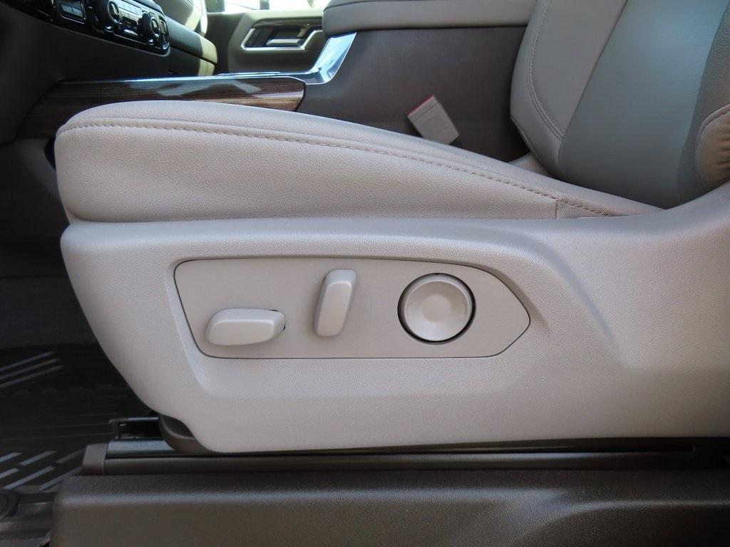 used 2025 Chevrolet Silverado 2500 car, priced at $58,395