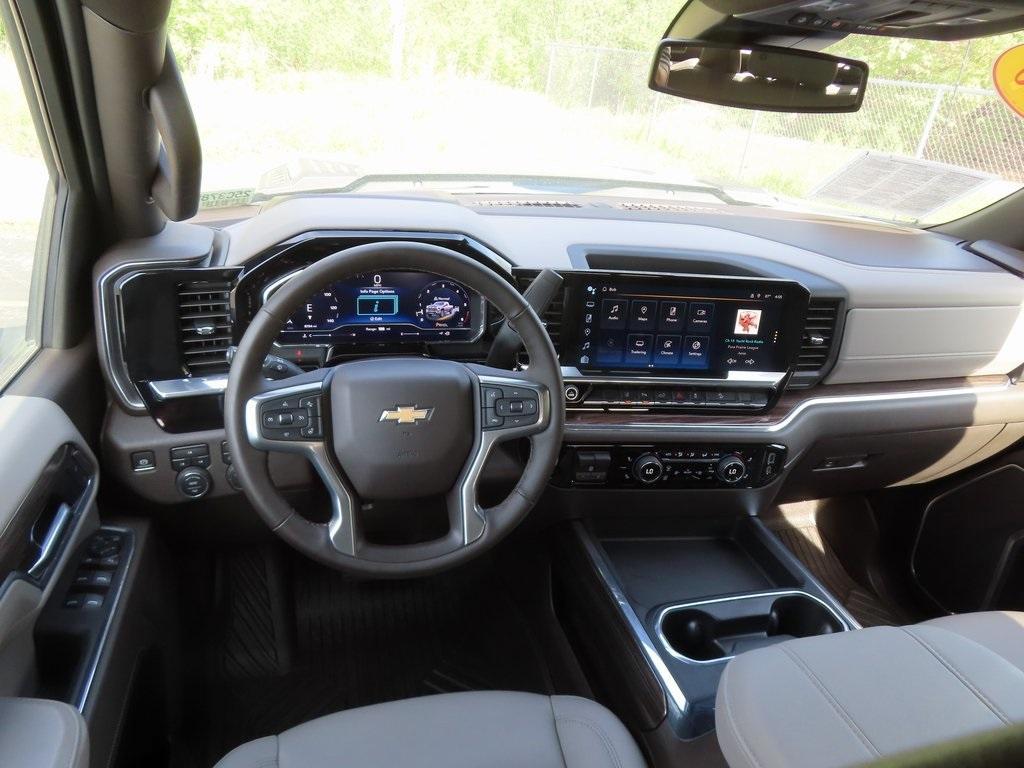 used 2025 Chevrolet Silverado 2500 car, priced at $58,395