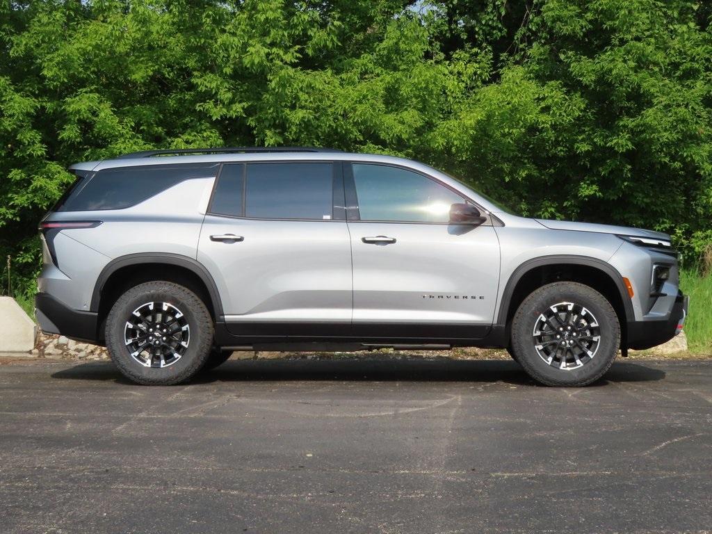 new 2025 Chevrolet Traverse car, priced at $55,705
