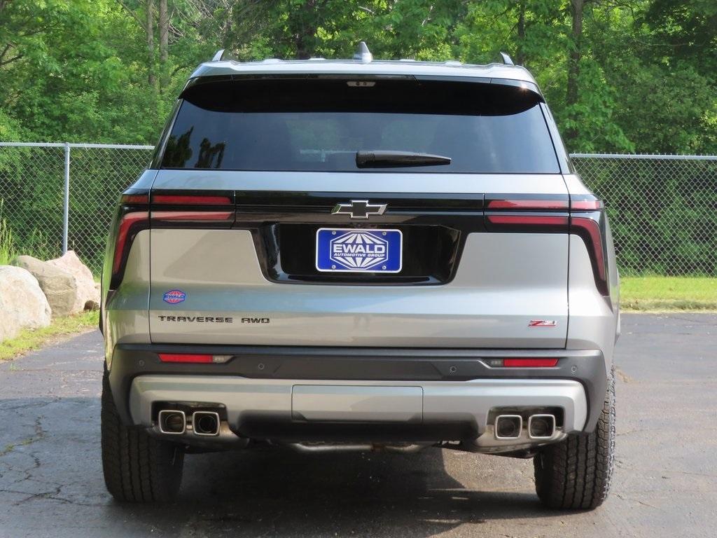 new 2025 Chevrolet Traverse car, priced at $55,705