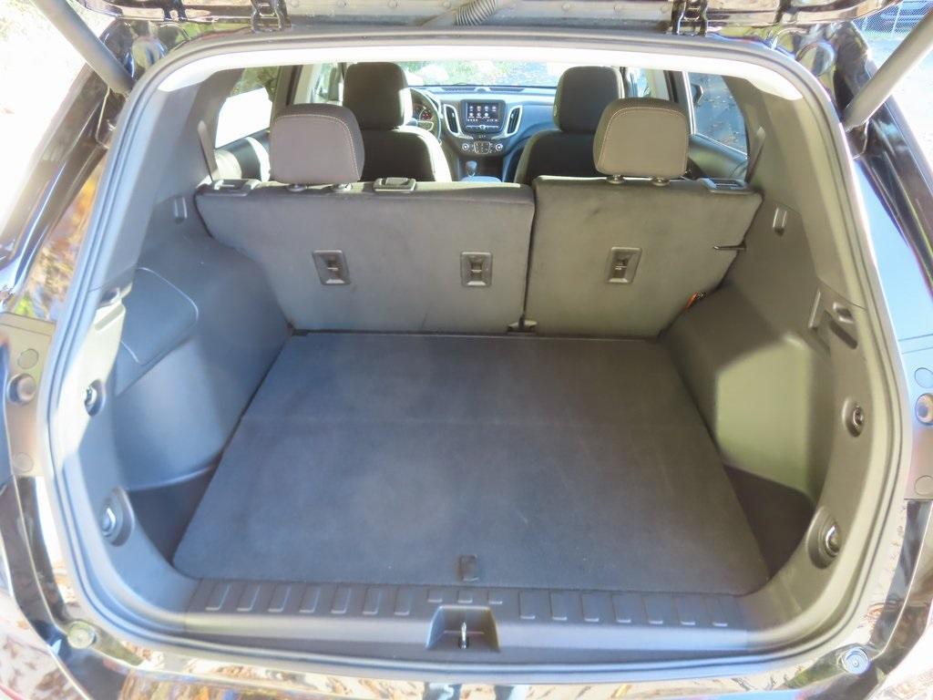 used 2024 Chevrolet Equinox car, priced at $23,546