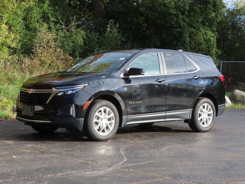 used 2024 Chevrolet Equinox car, priced at $24,884