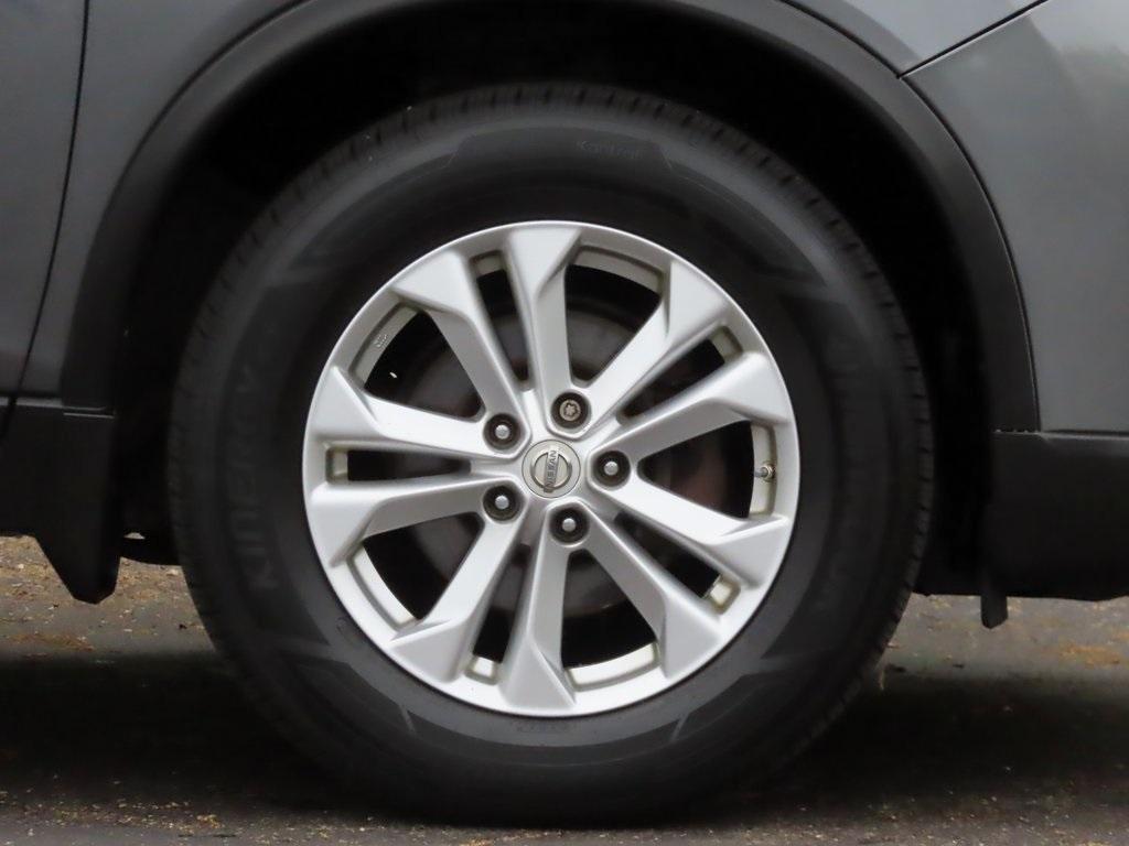 used 2015 Nissan Rogue car, priced at $9,375