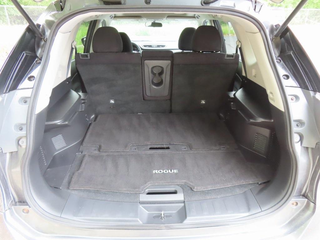 used 2015 Nissan Rogue car, priced at $9,375