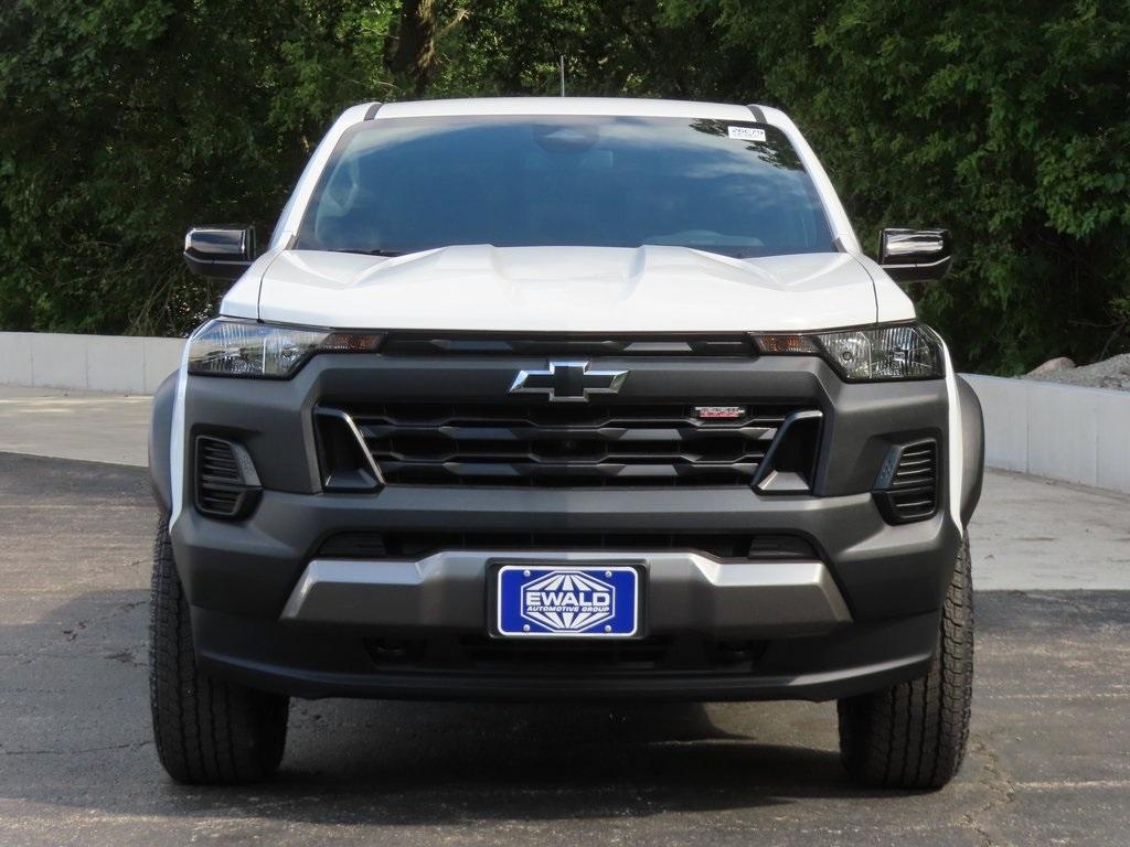 new 2026 Chevrolet Colorado car, priced at $44,955