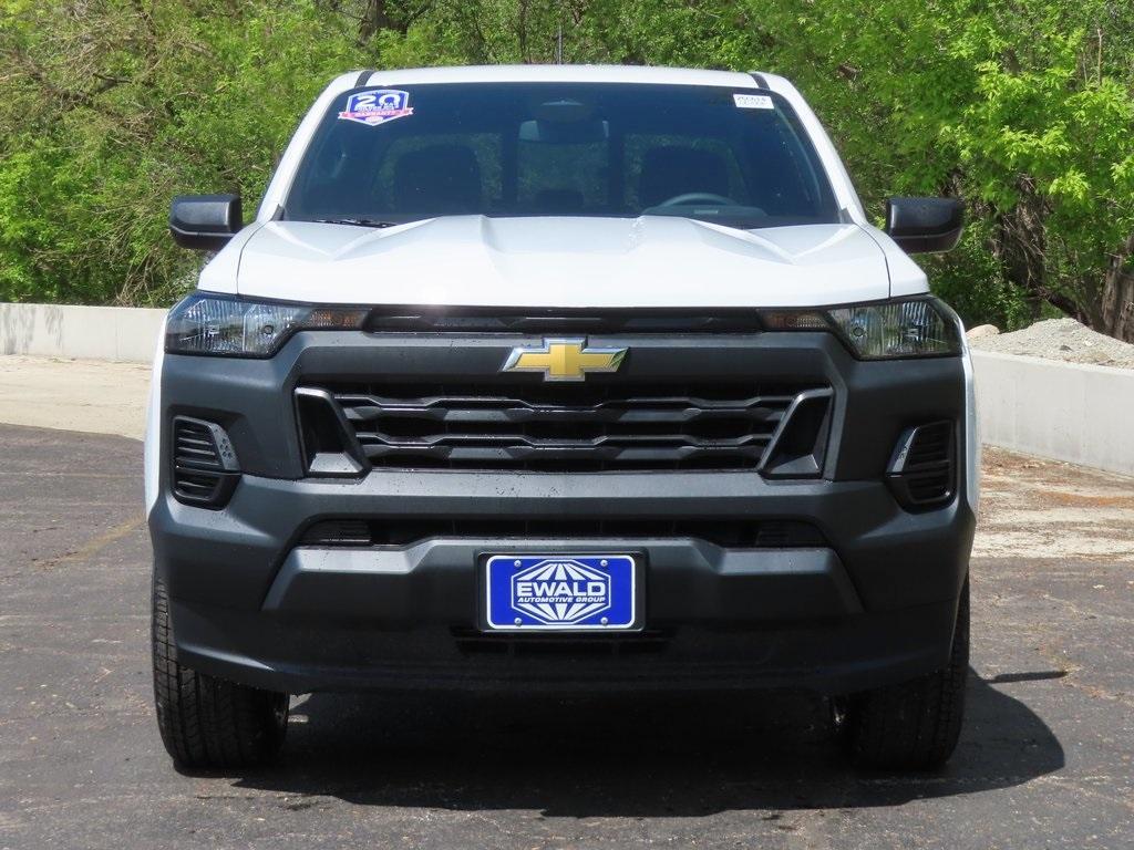 new 2025 Chevrolet Colorado car, priced at $34,432