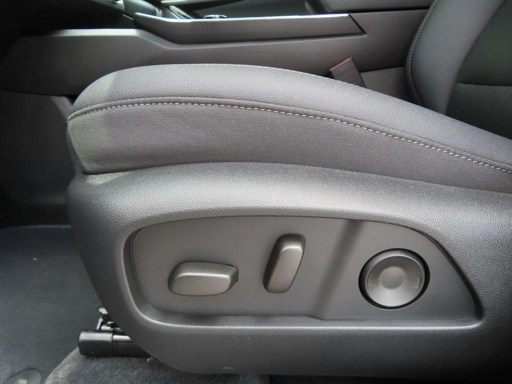 new 2026 Chevrolet Equinox car, priced at $35,090