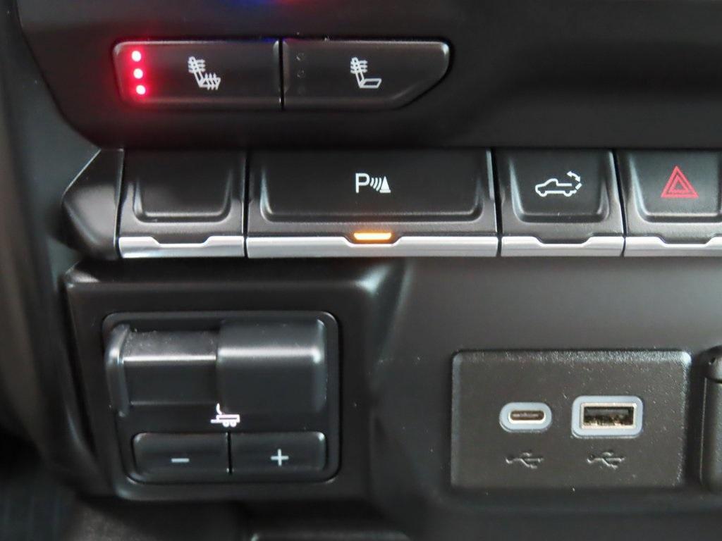used 2022 Chevrolet Silverado 1500 Limited car, priced at $43,171