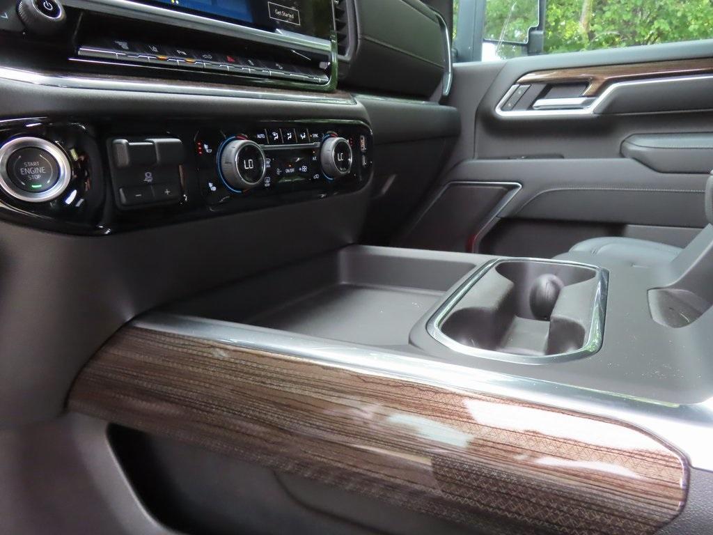 new 2025 Chevrolet Silverado 2500 car, priced at $97,500
