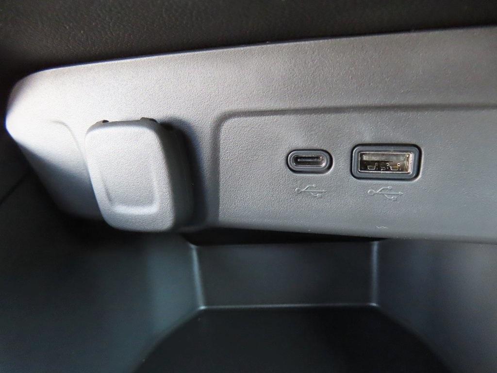 new 2025 Chevrolet Trax car, priced at $21,967