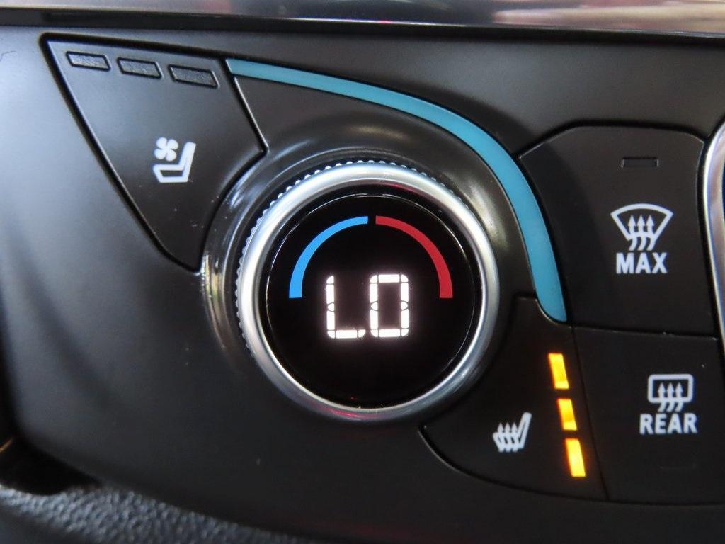 used 2019 Chevrolet Traverse car, priced at $25,700