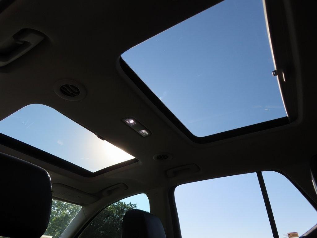 used 2019 Chevrolet Traverse car, priced at $25,700