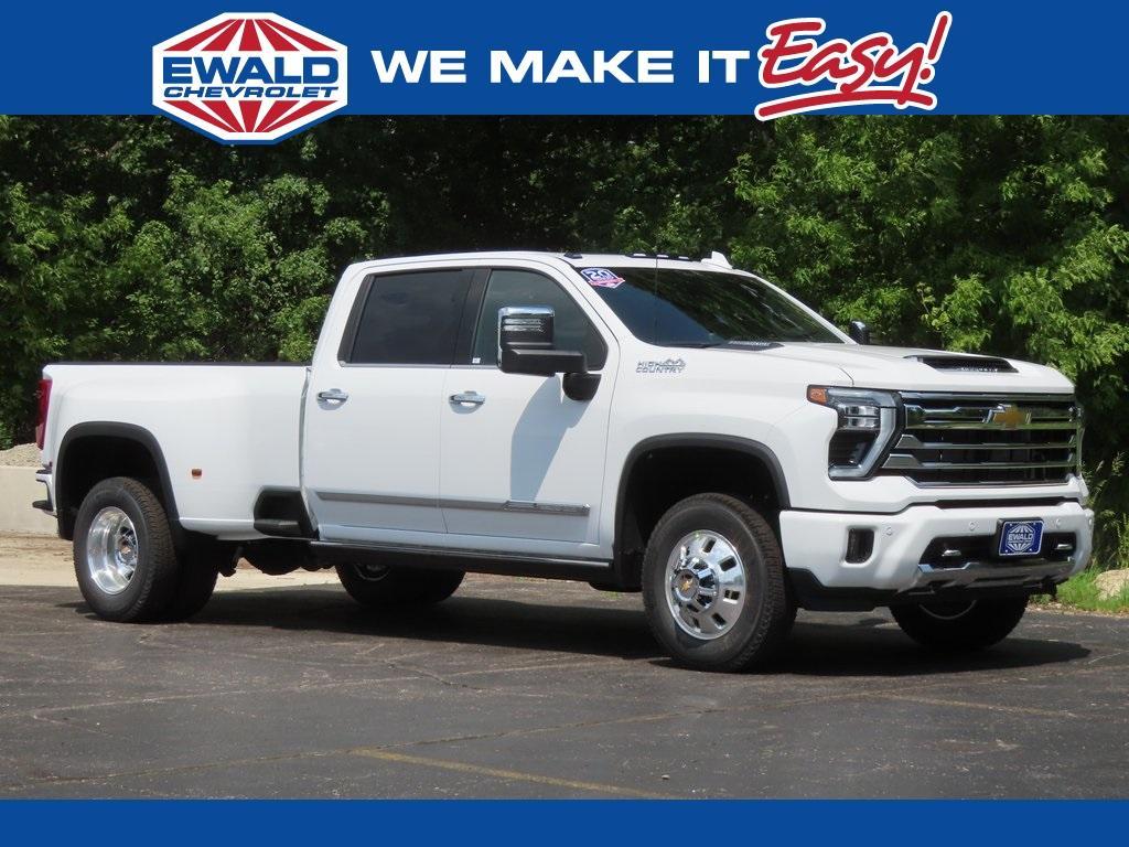 new 2025 Chevrolet Silverado 3500 car, priced at $90,869