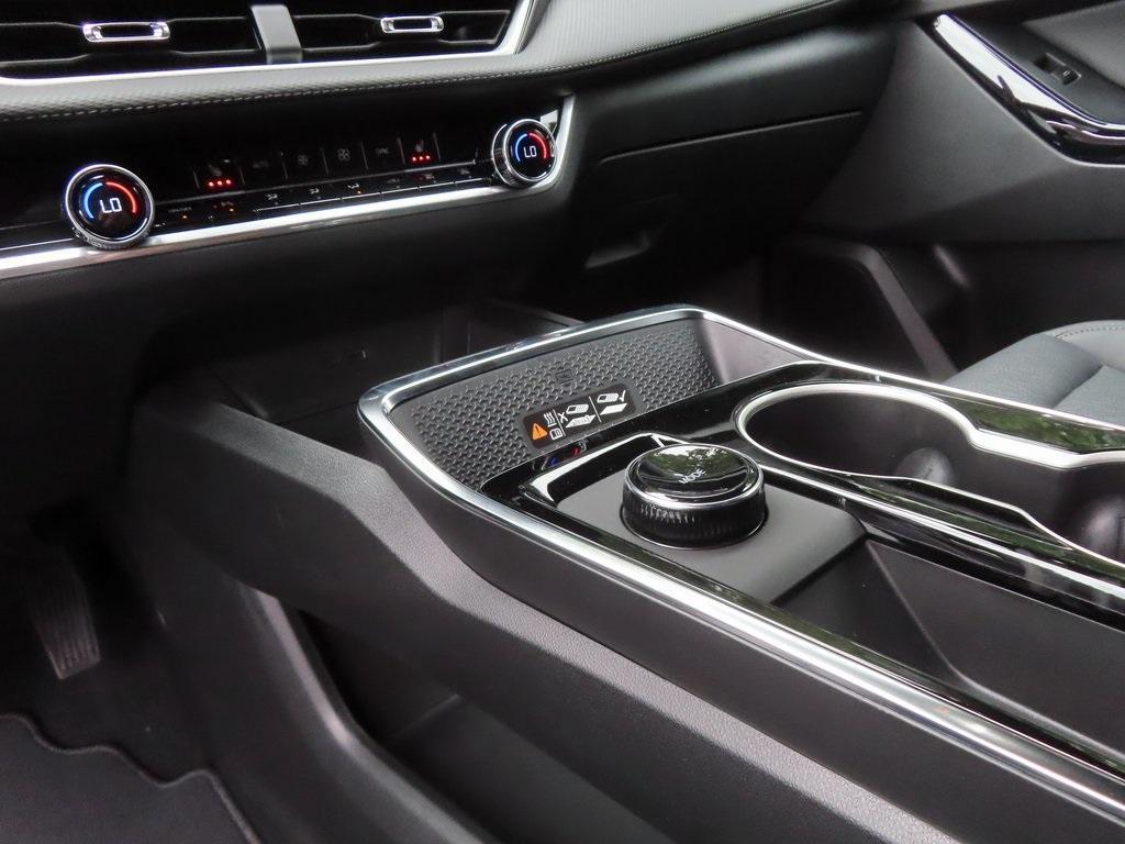 new 2026 Chevrolet Equinox car, priced at $34,388