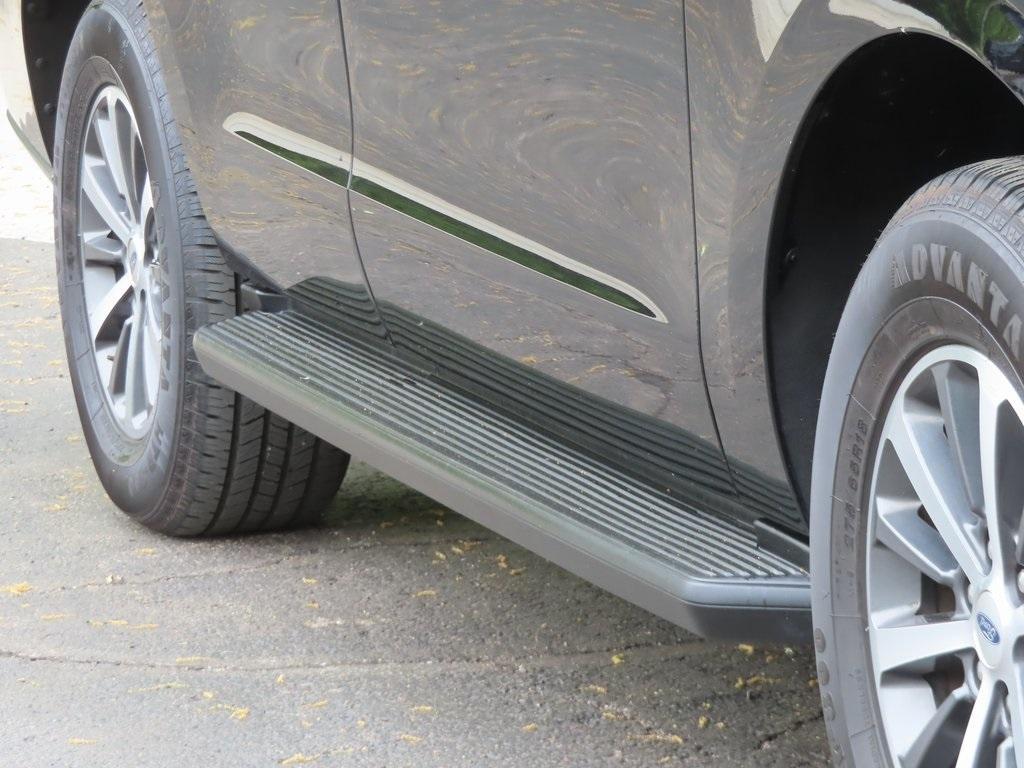 used 2021 Ford Expedition car, priced at $37,620
