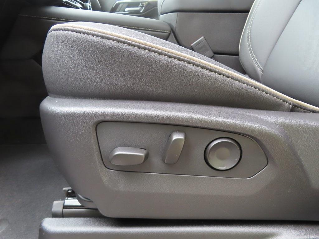 new 2025 Chevrolet Suburban car, priced at $84,556