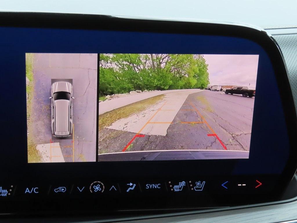 new 2025 Chevrolet Suburban car, priced at $84,556