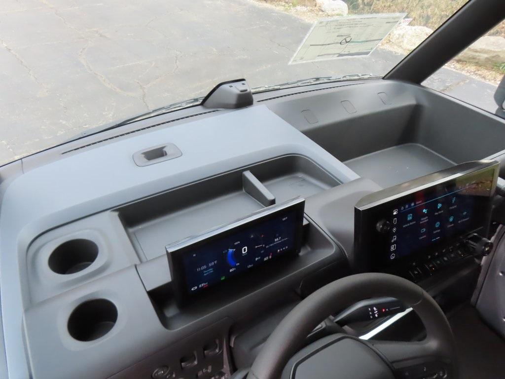 new 2025 Chevrolet BrightDrop 400 car, priced at $56,435