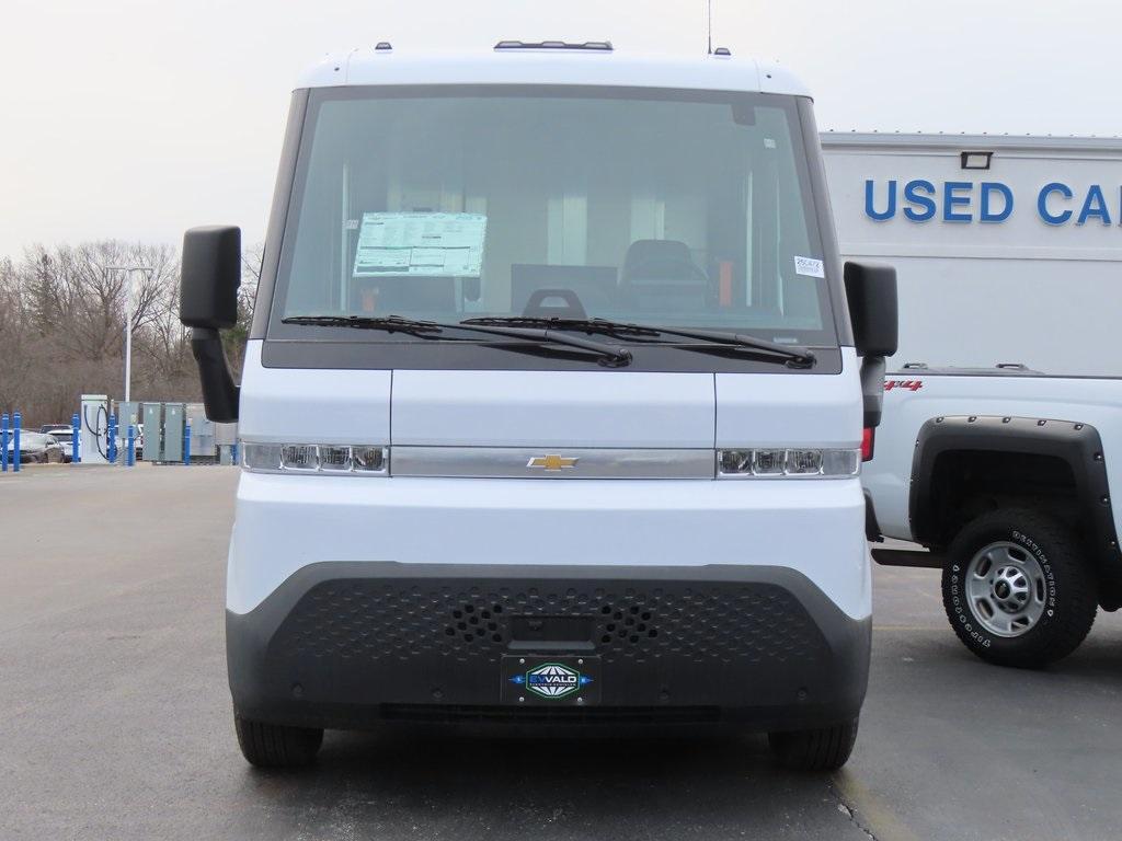 new 2025 Chevrolet BrightDrop 400 car, priced at $56,435