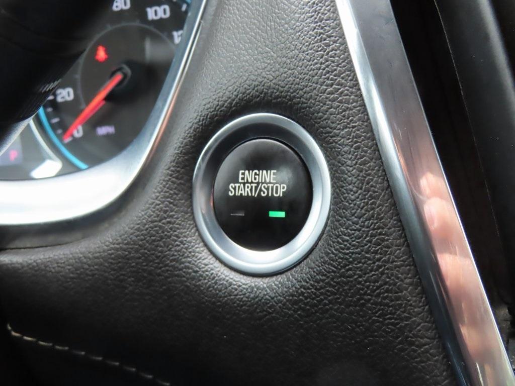 used 2023 Chevrolet Traverse car, priced at $34,208