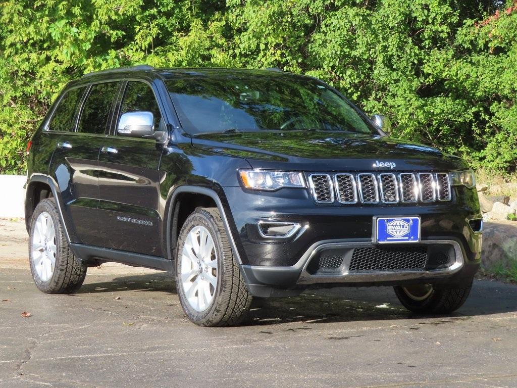 used 2017 Jeep Grand Cherokee car, priced at $14,495
