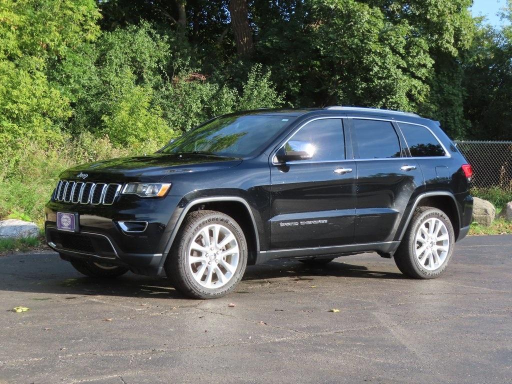 used 2017 Jeep Grand Cherokee car, priced at $14,495