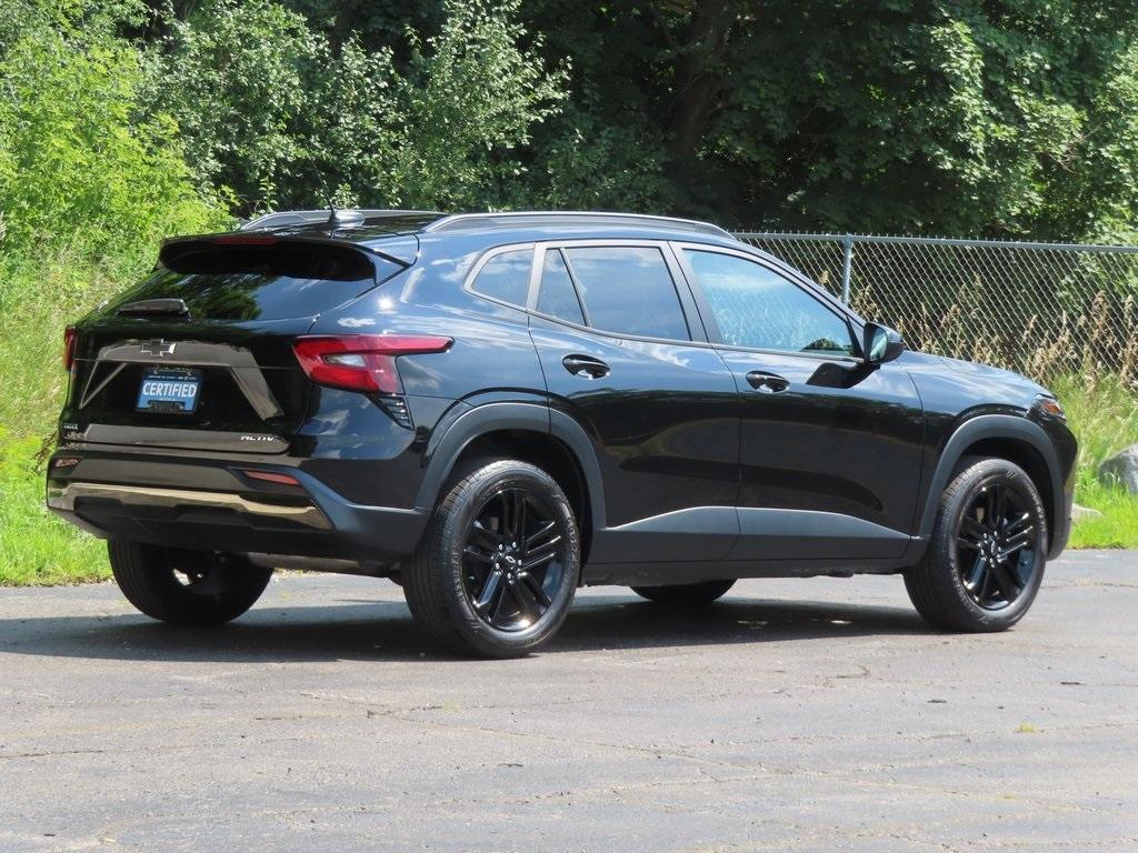 used 2024 Chevrolet Trax car, priced at $22,995