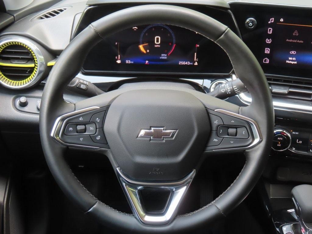 used 2024 Chevrolet Trax car, priced at $22,995