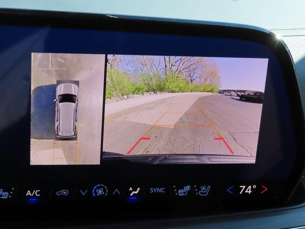 new 2025 Chevrolet Tahoe car, priced at $76,400