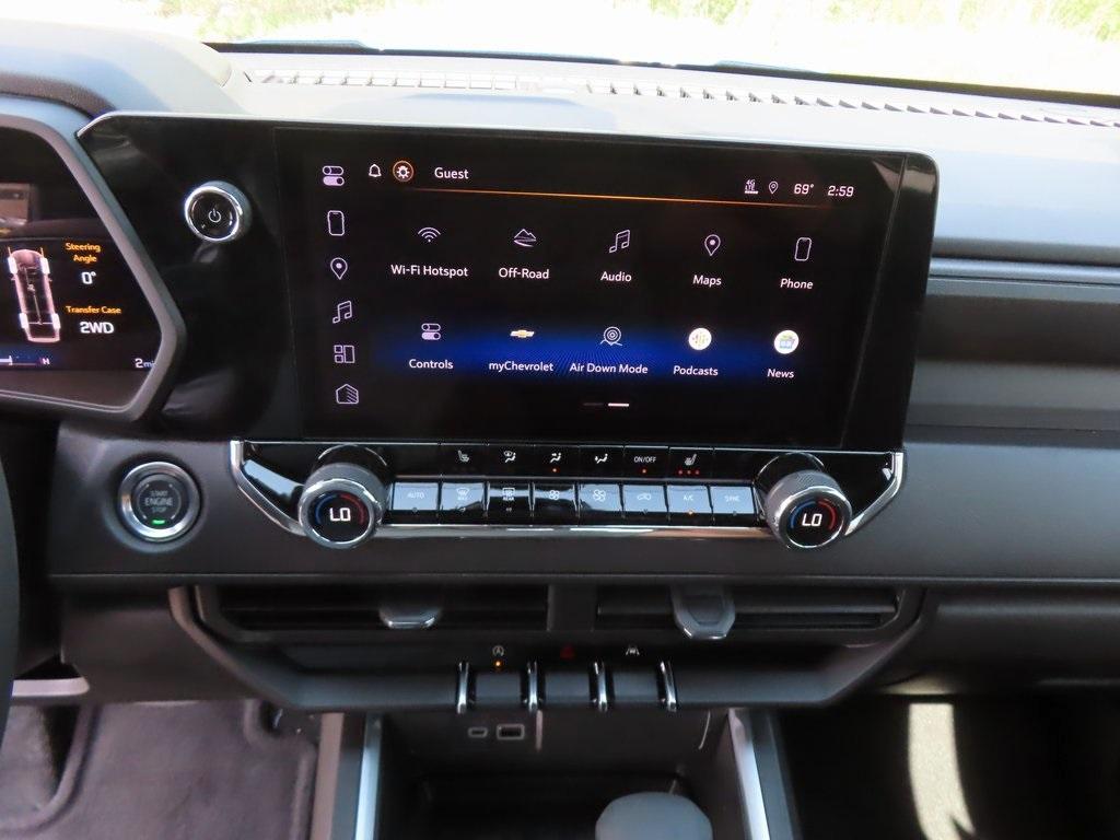 new 2025 Chevrolet Colorado car, priced at $44,570