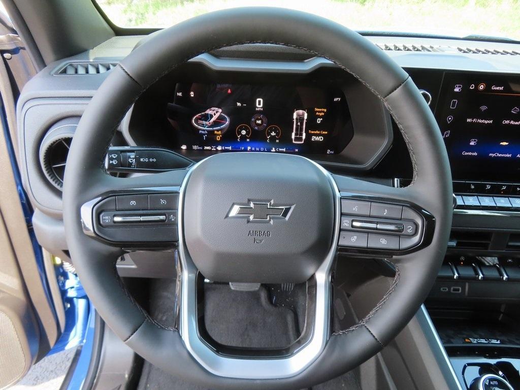 new 2025 Chevrolet Colorado car, priced at $44,570