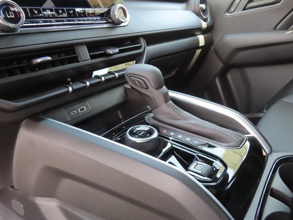 new 2025 Chevrolet Colorado car, priced at $44,570